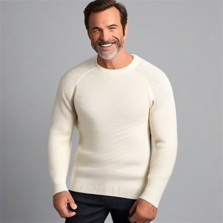 Merino Wool Crewneck Sweater - Essential